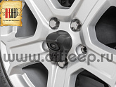 Крышка защитная Mopar камеры заднего вида для Jeep Wrangler JL с литыми дисками Крышка защитная Mopar камеры заднего вида для Jeep Wrangler JL с литыми дисками
