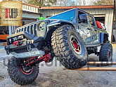 Бампер RIVAL передний силовой (короткий) алюминиевый с лайтбаром для Jeep Wrangler JK / JL и Gladiator JT Бампер RIVAL передний силовой (короткий) алюминиевый с лайтбаром для Jeep Wrangler JK / JL и Gladiator JT